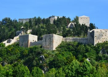 Ku’š u Stolac bez “kese najlonske”, mahajućih šaka