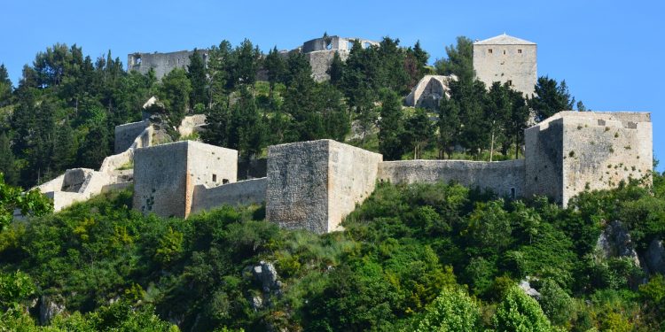 Ku’š u Stolac bez “kese najlonske”, mahajućih šaka