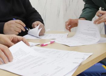 Pripravnici, papirologija i klikeri