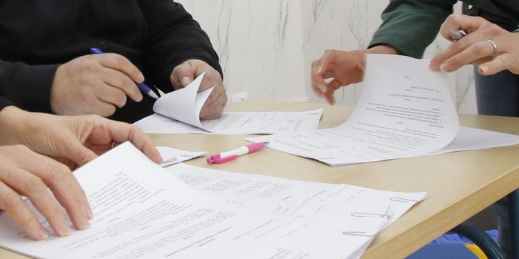 Pripravnici, papirologija i klikeri