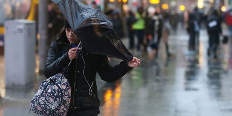 Očekuju se snažni udari vjetra: U većem dijelu zemlje na snazi žuti meteoalarm