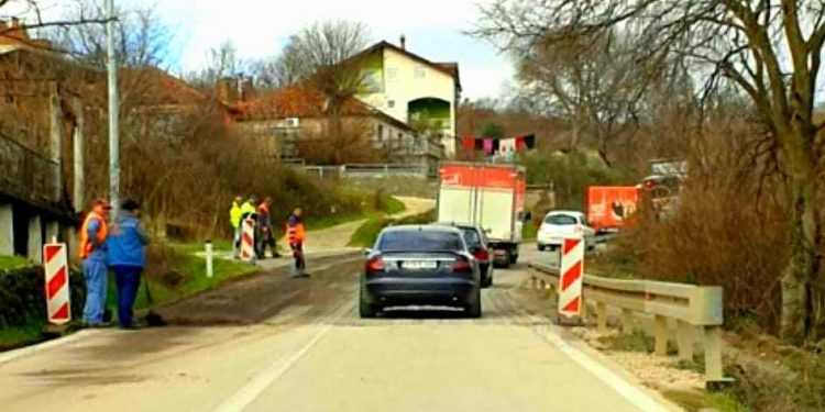Vozači oprez: Izvode se radovi na putu Stolac – Masline