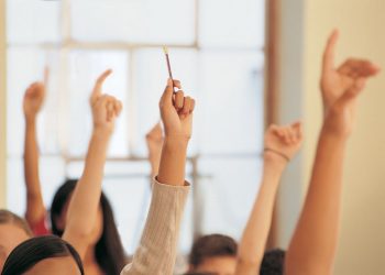 Djeca širom svijeta zbog pandemije izgubila trećinu školske godine