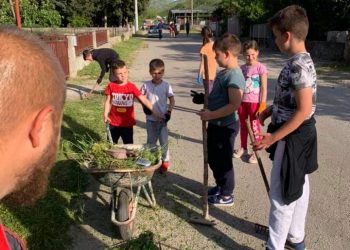 “Nek mirišu avlije” u Uzinovićima 