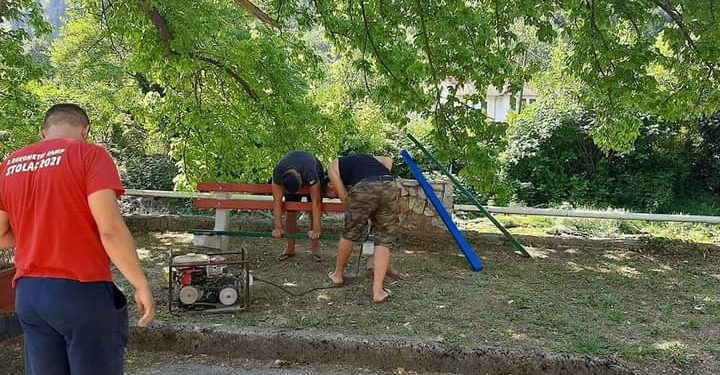 Popravljene klupe na šetalištu pored Gradskog kupatila