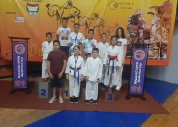 Karatisti stolačke Bregave iz Bugojna se vratili sa 18 osvojenih medalja