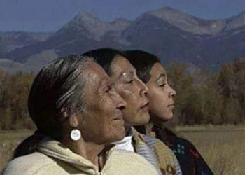 Tri generacije – Cherokee Indijanke