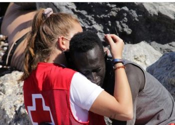 Utopilo se blizu 300 migranata kod Jemena nakon prevrtanja broda