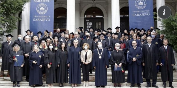 Promovisan 71 doktor nauka i umjetnosti Univerziteta u Sarajevu
