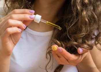 Maslinovo ulje obnavlja kosu i čini je ljepšom