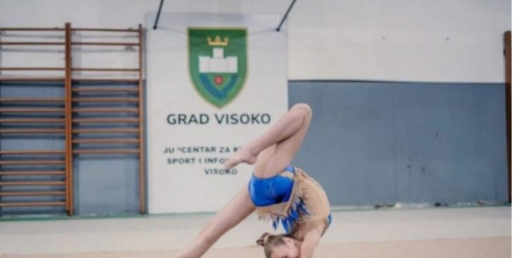 Sara Bečarević, 13-godišnja gimnastičarka bez šake, medaljama popločava put do snova