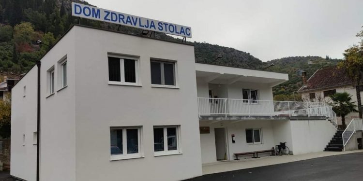 Obavještenje za sve punoljetne osobe koje se žele vakcinisati protiv COVID 19