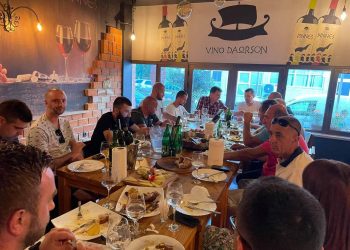 Druženje ugostitelja u vinariji Daorson