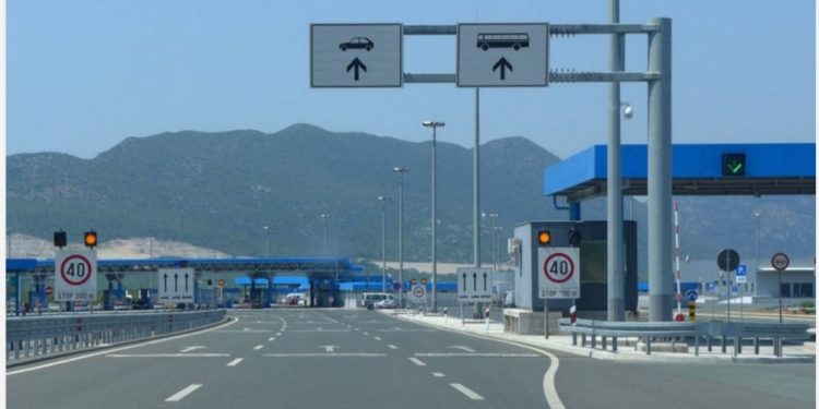 BiH dodana na listu zemalja čiji građani mogu putovati u EU bez ograničenja