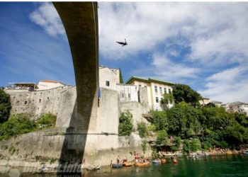 Jesi li i ti skakao sa Starog mosta?