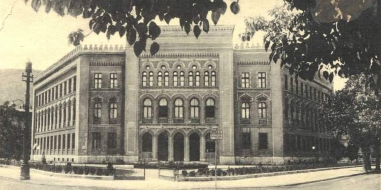 Preteče građanskih – konfesionalne škole