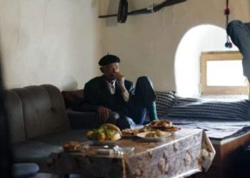 To bi se ženilo, a ni vreću brašna ne može nositi