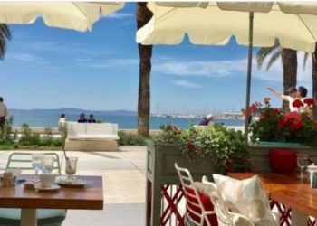 Cijene u Hrvatskoj penju se u nebesa – pizza 25 KM, večera za petero 250 KM