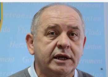 Pavlović: Ako se ne uozbiljimo, mogli bi imati burnu jesen