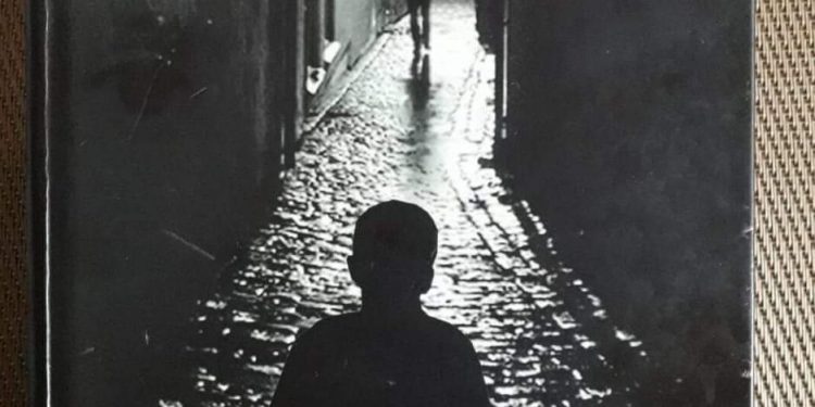 Nedžad Maksumić: Treće lice jednine