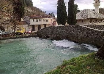 Suad Kika Prndelj: Komšiluk