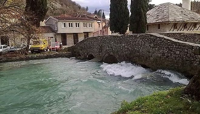 Suad Kika Prndelj: Komšiluk