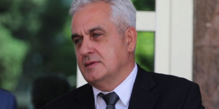 Preminuo bivši mostarski gradonačelnik Ljubo Bešlić