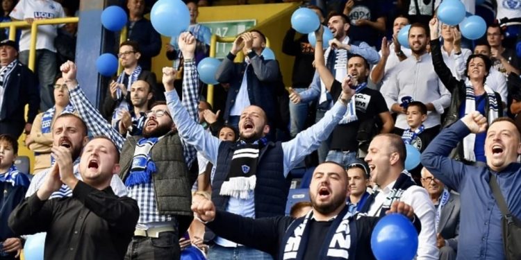 Navijači Željezničara napravili festivalsku atmosferu na Grbavici