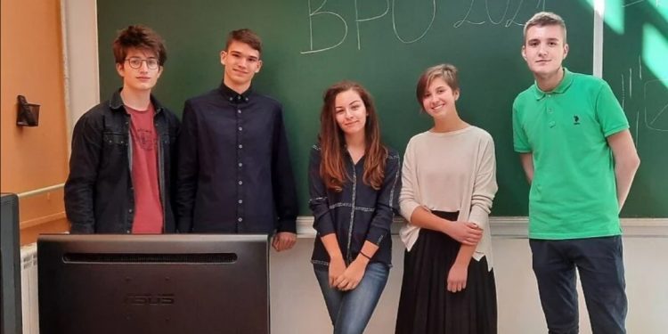 Učenici iz BiH osvojili zlatnu i bronzanu medalju na Balkanskoj olimpijadi iz fizike