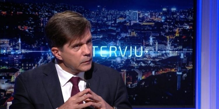 Nelson: Amerika proširuje sankcije za pojedince u BiH
