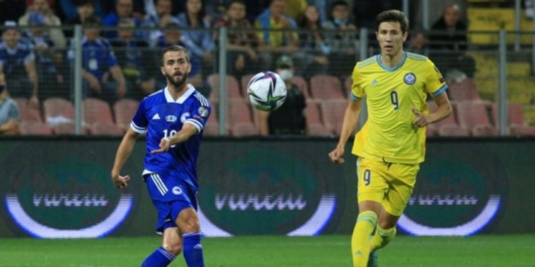 Miralem Pjanić u društvu svjetske fudbalske elite