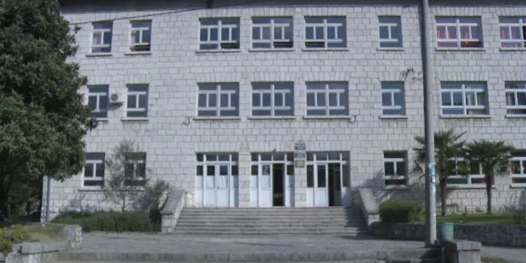 Prva osnovna škola Stolac: Početak drugog polugodišta