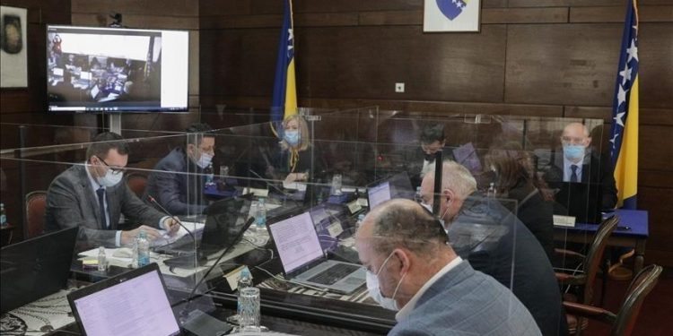 Vlada FBiH obrtnicima i samostalnim djelatnicima uplatila skoro 60 miliona KM pomoći
