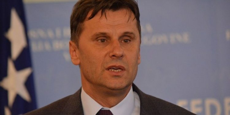 Novalić: Osigurali smo 61 milion KM za dva programa pomoći pri zapošljavanju