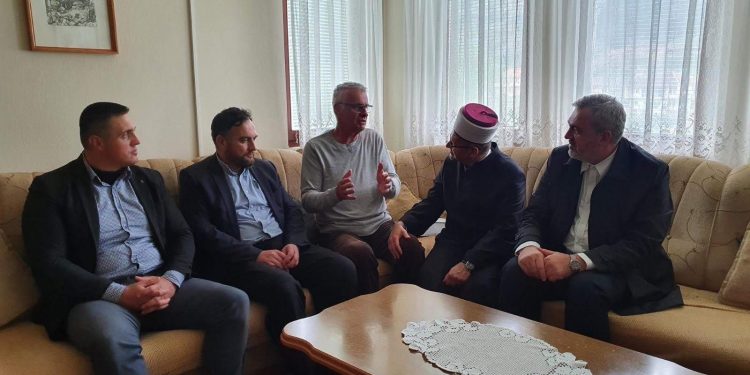 Tazija i pomoć Rijaseta Islamske zajednice porodicama pogođenim zemljotresom u Stocu
