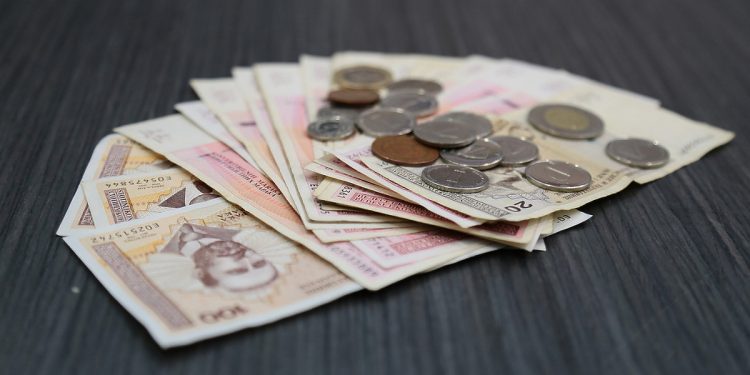 Sutra isplata penzija za mart