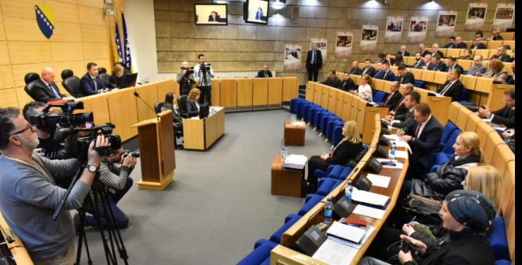 Predstavnički dom odobrio povećanje naknada za dobitnike ratnih priznanja