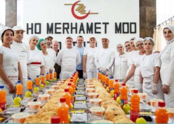 ‘Merhamet’ tokom ramazana podijelio 48.000 iftara, 9.800 paketa i 32 tone hurmi