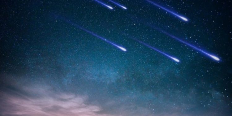 Večeras će sa na nebu pojaviti spektakularni prizori, nemojte ih propustiti