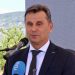 U augustu isplata 100 KM pomoći i penzionerima i borcima i civilnim invalidima u FBiH: Premijer Novalić najavljuje nastavak mjera zaštite građana
