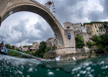 Finalna serija Red Bull Cliff Diving takmičenja u Mostaru
