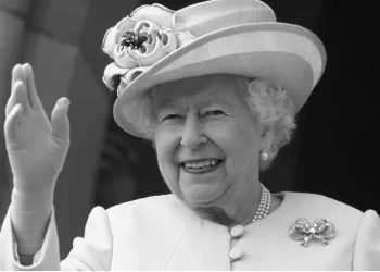 Umrla kraljica Elizabeta II, britanskim kraljevstvom vladala je 70 godina