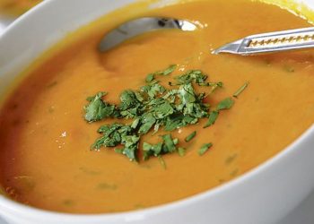 Ukusno i zdravo jelo puno vitamina: Ovo je recept za najukusniju čorbu od tikve