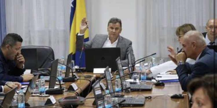 Vlada FBiH: Najniže penzije od novembra veće za pet posto