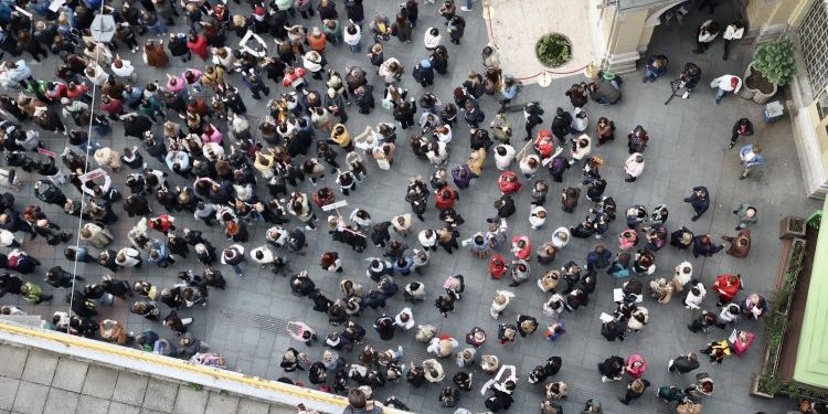 Održani protesti žena u 19 gradova u BiH: “Nisi sama i nisi kriva”