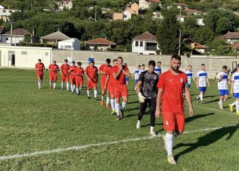 FK Iskra : FK Lokomotiva sutra na stadionu Zagrad