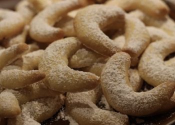 Recept za najukusnije kekse od samo tri sastojka: Ne trebaju brašno, a gotovi su za nekoliko minuta