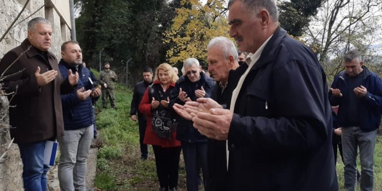 Bivši logoraši na mjestu zloglasnog logora HVO-a u Gabeli: Teško je torture riječima opisati