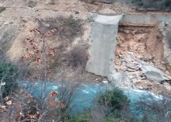 U korito rijeke Bregave iznad Stoca se srušio nasip MHE “Do” i prijeti katastrofom