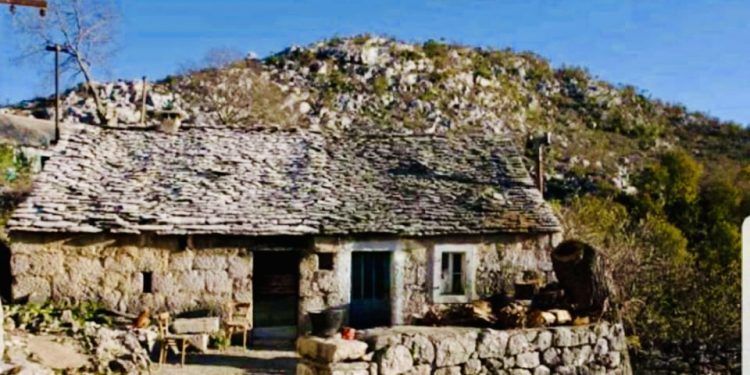 Autentična hercegovačka kuća po kamenu se poznaje